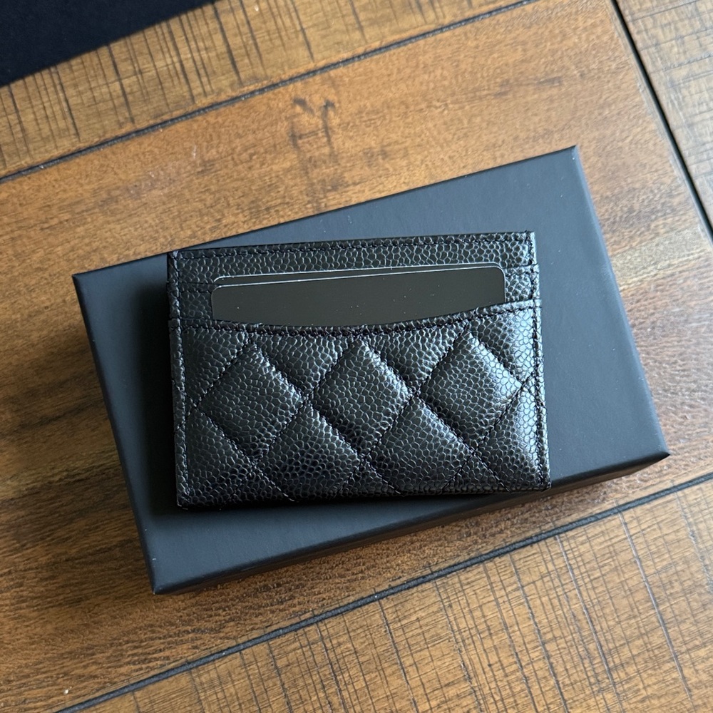 Chanel Card Holder - Picture 4 of 16